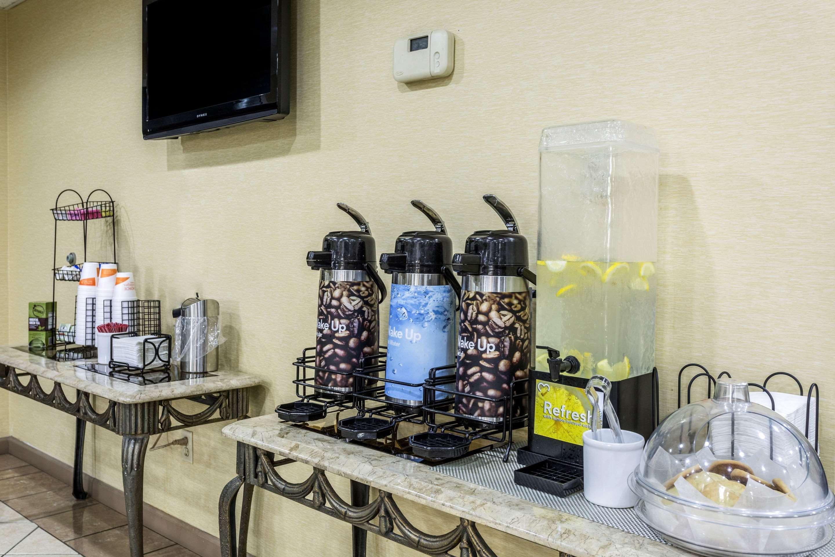 Comfort Inn Decatur Priceville Exterior photo