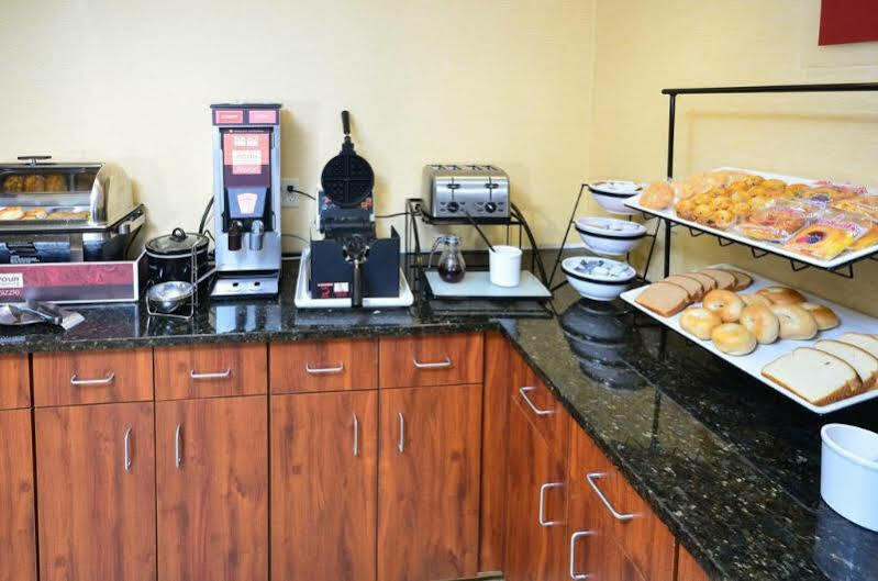 Comfort Inn Decatur Priceville Exterior photo